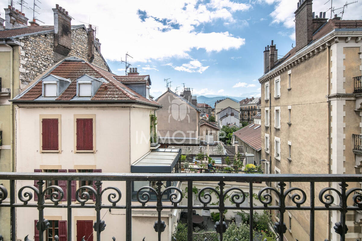 Appartement à GRENOBLE