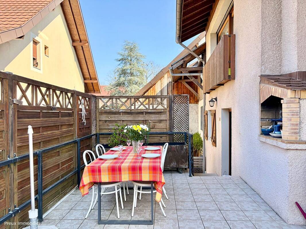 Appartement à METZ-TESSY
