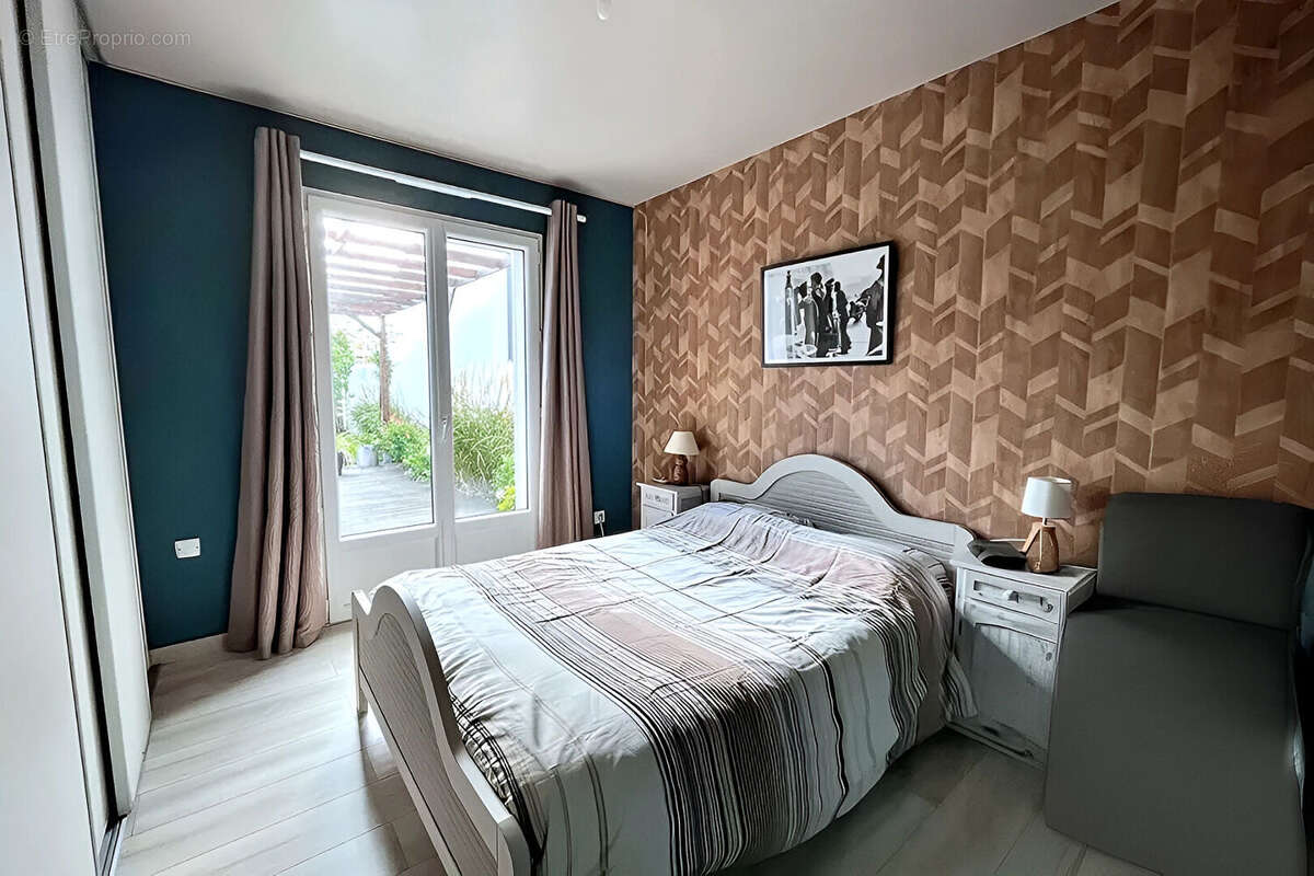 Maison à SAINTE-SOULLE