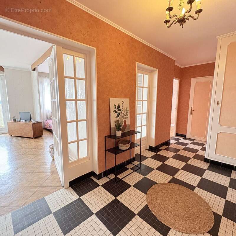 Appartement 77 m² à Chalon-Sur-Saone  - photo 3