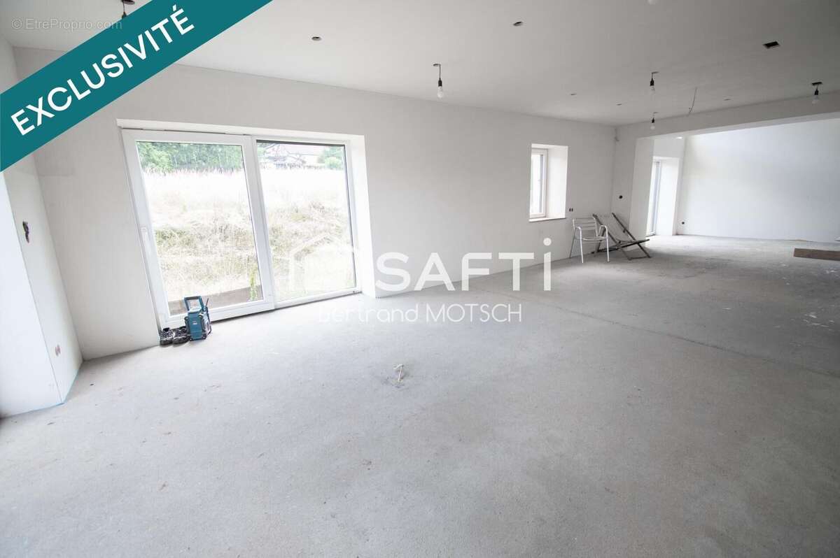 Maison 185 m² à Ville-Houdlemont  - photo 4