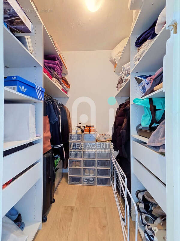 Appartement à ASNIERES-SUR-SEINE