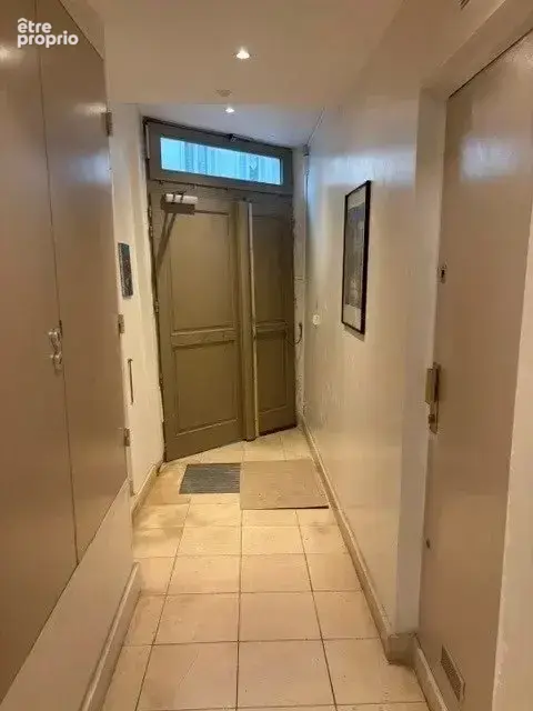 Paris 18ème, rue  Feutrier Appartement T3, 60m² - photo 9
