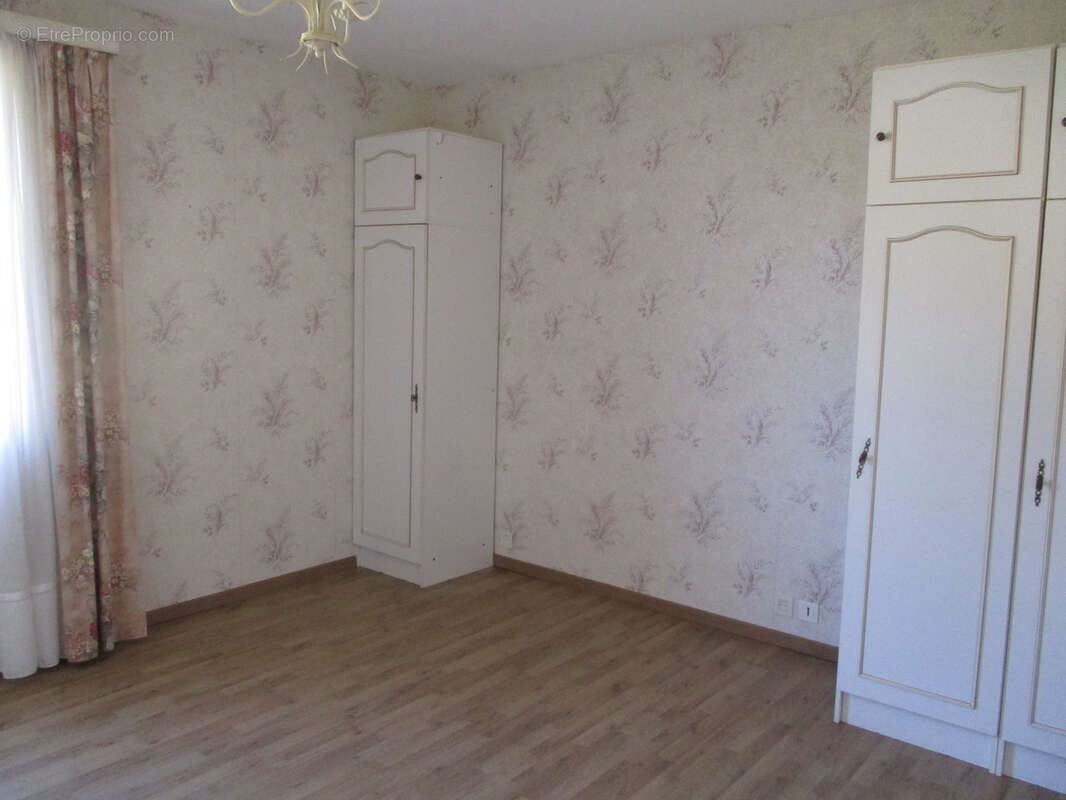 Maison à CEAUX-EN-COUHE