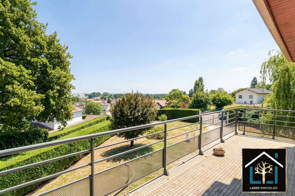 Maison MONTLUEL secteur Calice - photo 8
