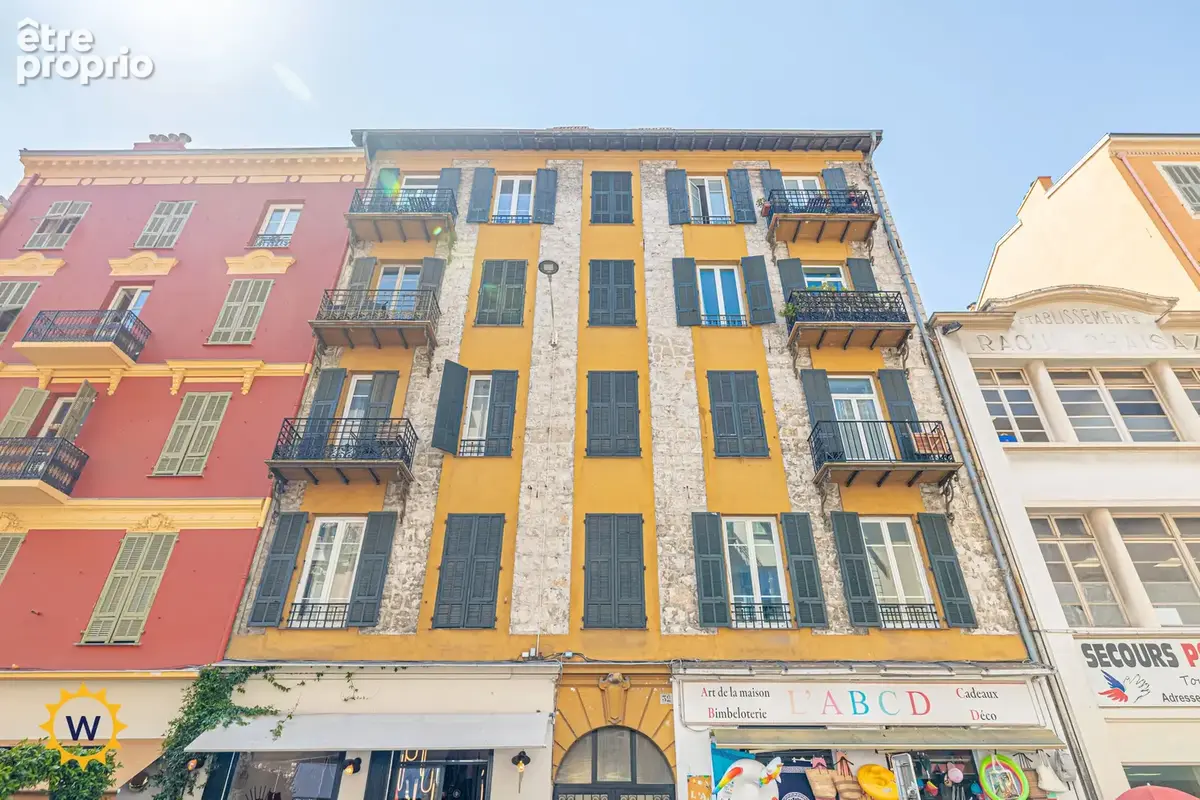 Nice le port rue bonaparte – 3/4 pièces traversant 65 m² – balcon – ascenseur - photo 16
