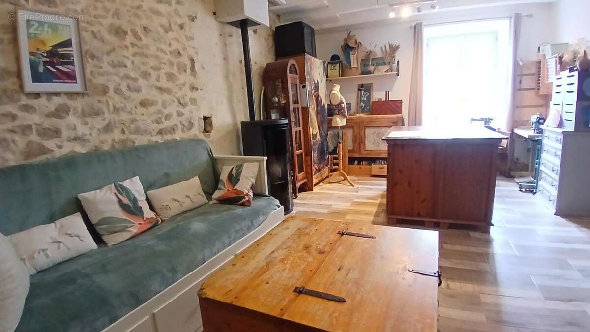 Maison à SAINT-CLAUD