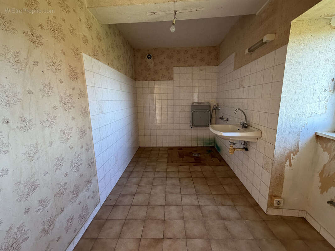 Photo 7 - Maison à COURS-LA-VILLE