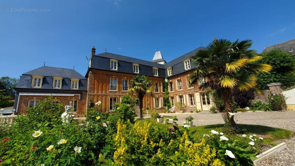 Maison à ARQUES-LA-BATAILLE