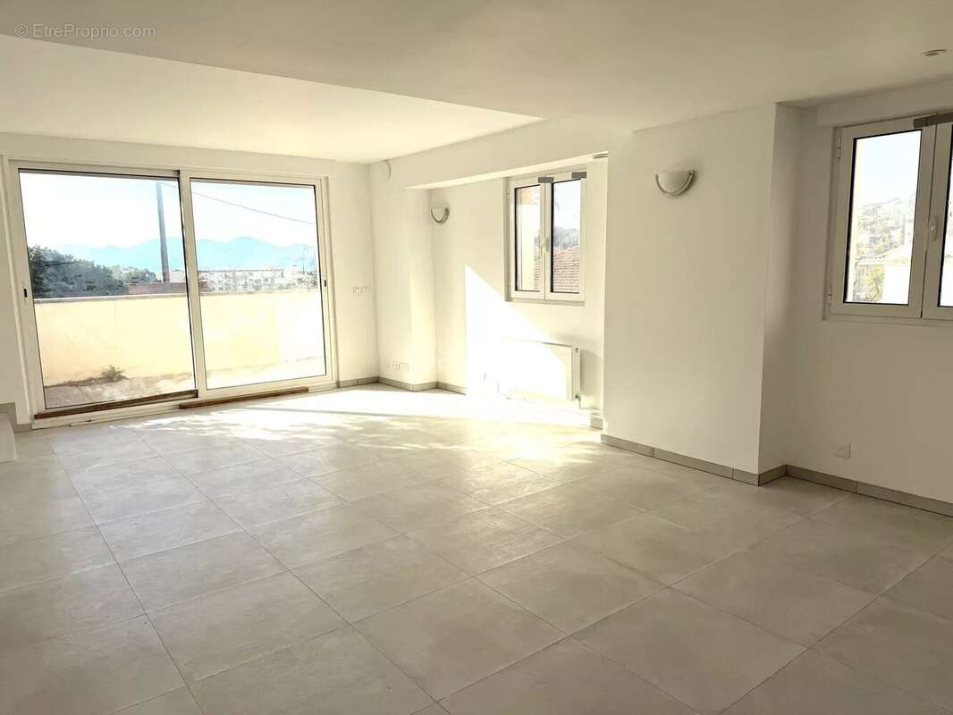 Maison à CANNES