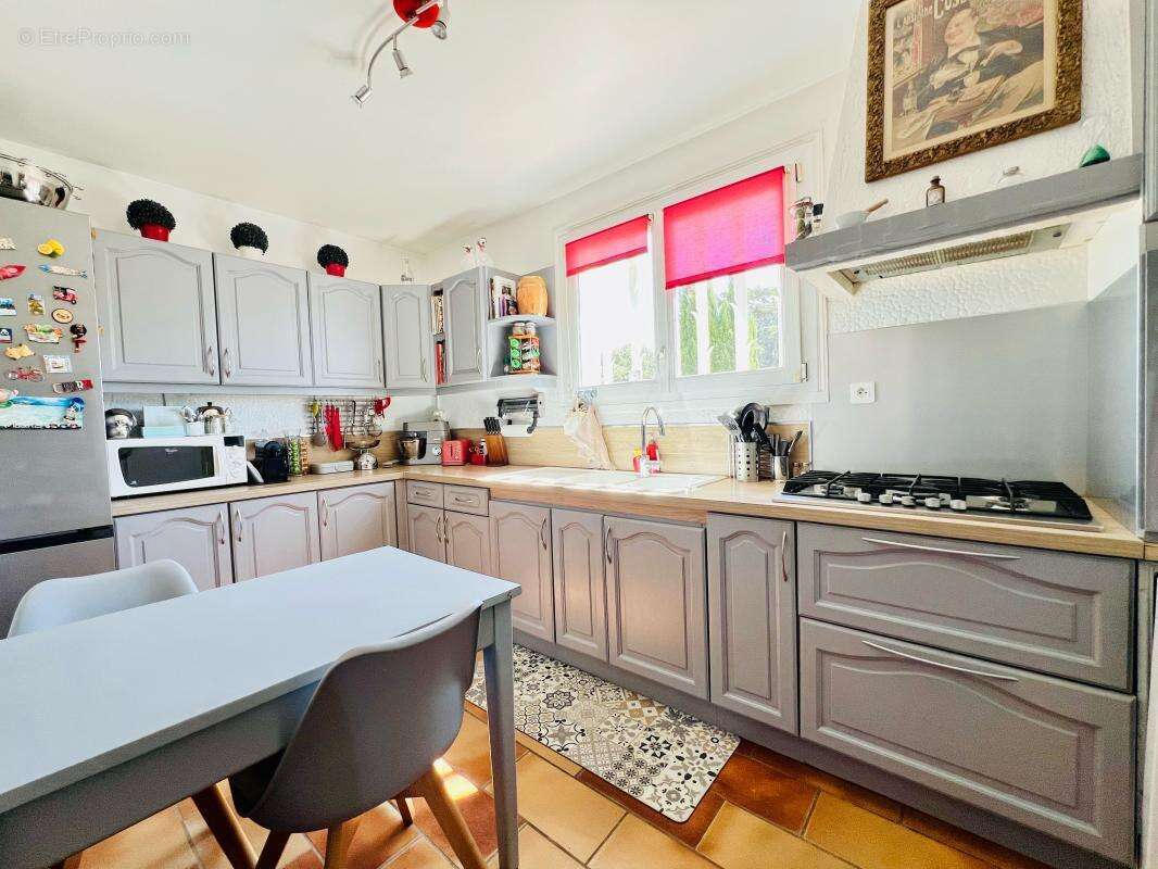 Maison à SIX-FOURS-LES-PLAGES