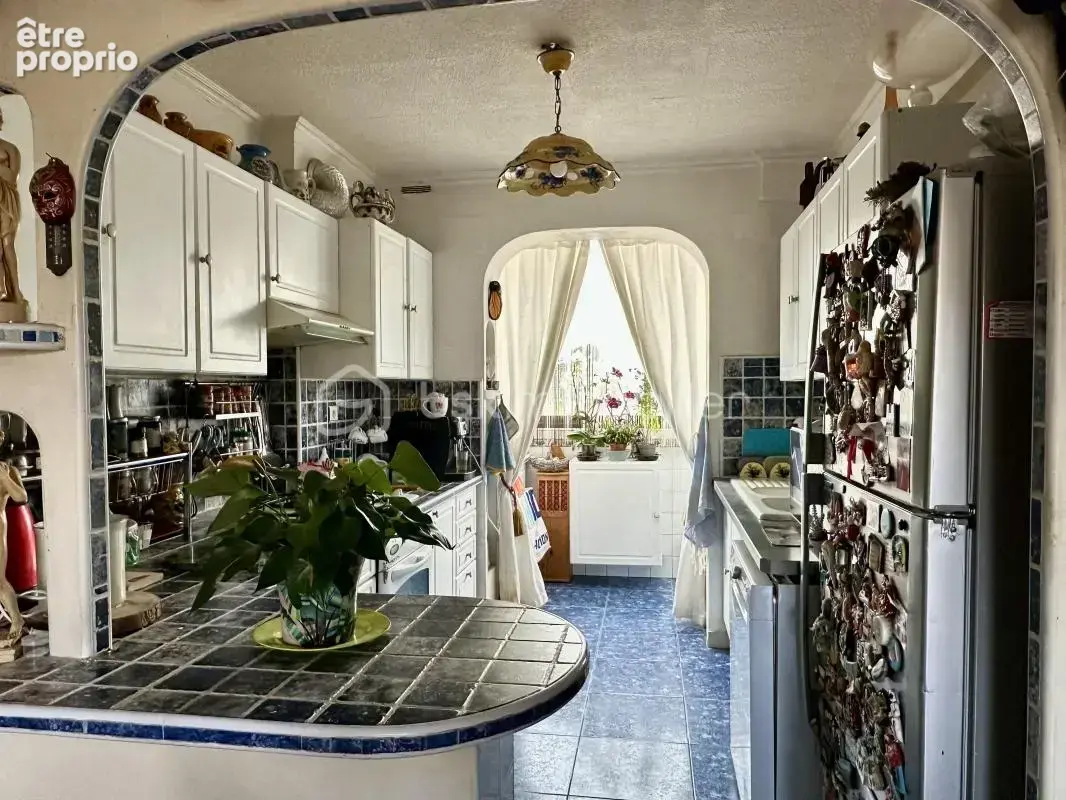 Spacieux T4 avec balcon, proche commodités et plage - photo 3