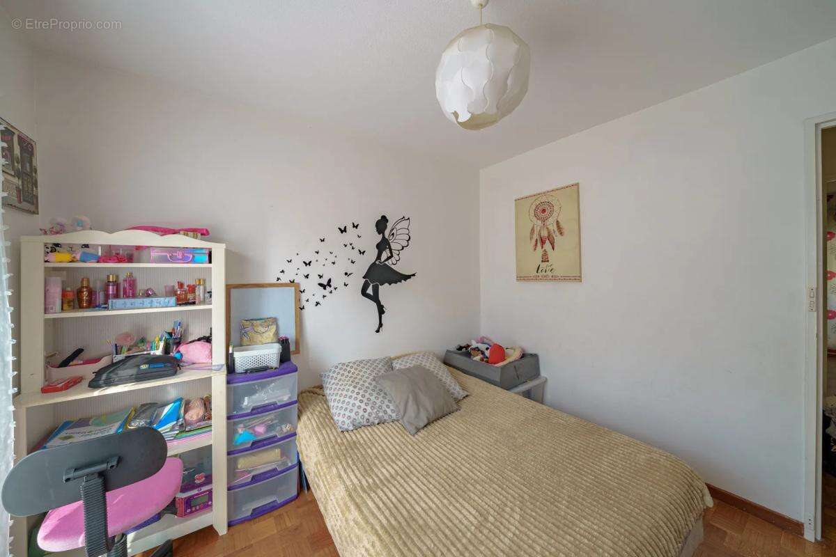 Appartement à MARSEILLE-13E