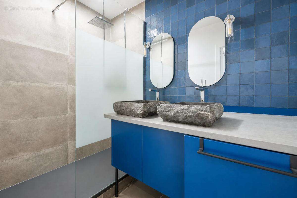 Saint-Cloud - Quartier Val d’Or - 71m² rénové - 3 chambres - Balcon - Gare 4mn - photo 11
