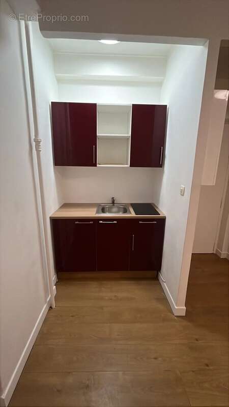 Appartement à PARIS-20E