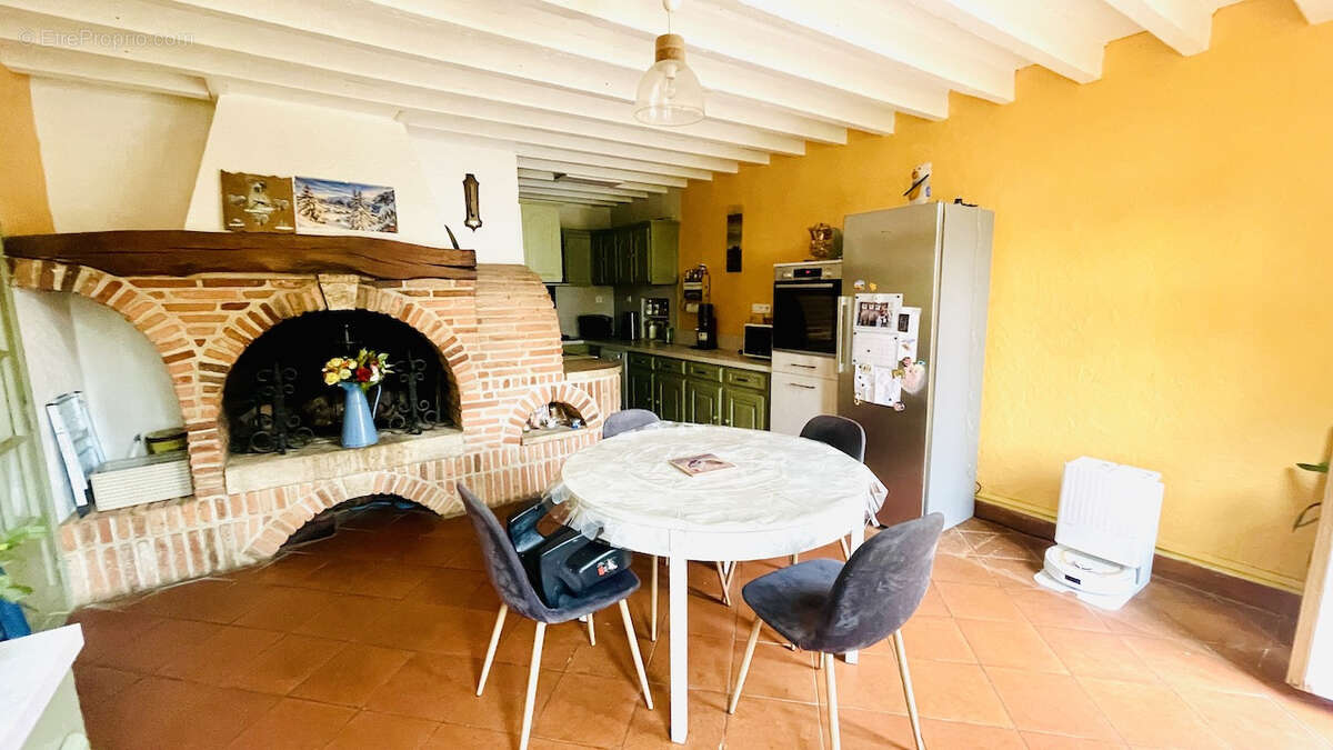 Maison à LANDIRAS
