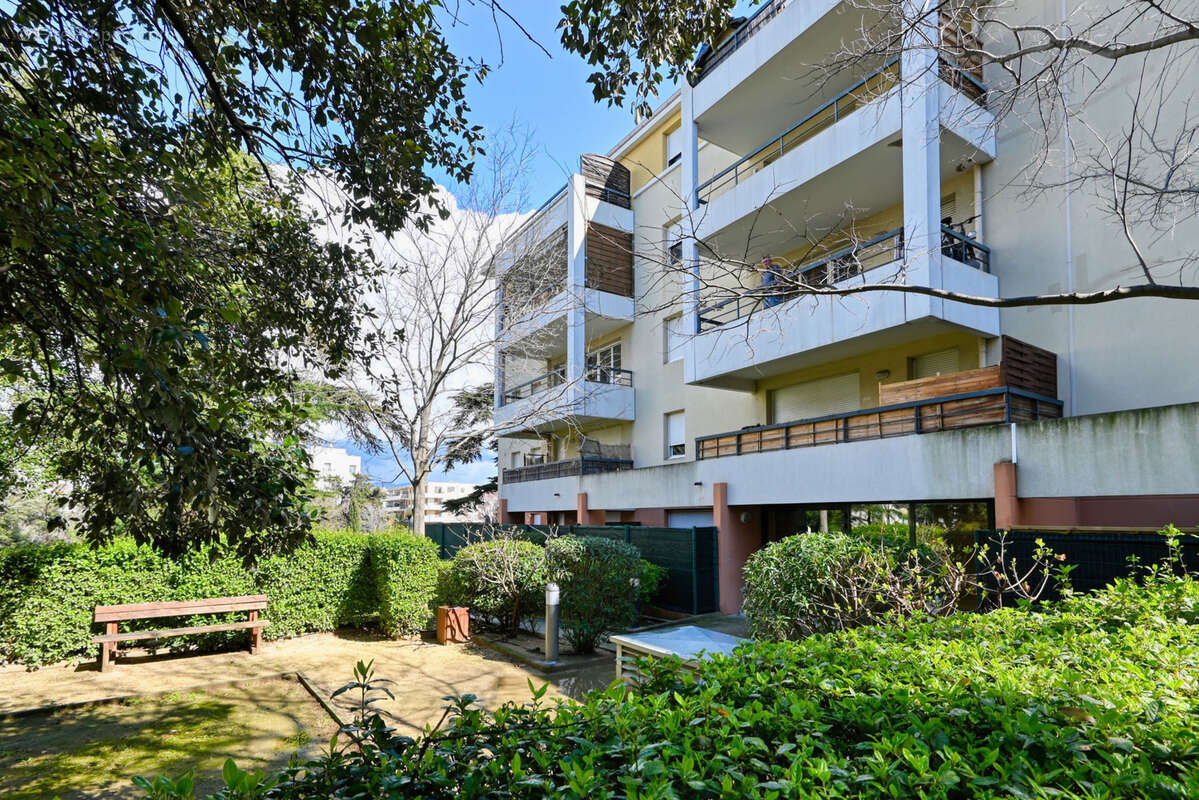 Appartement à MARSEILLE-14E