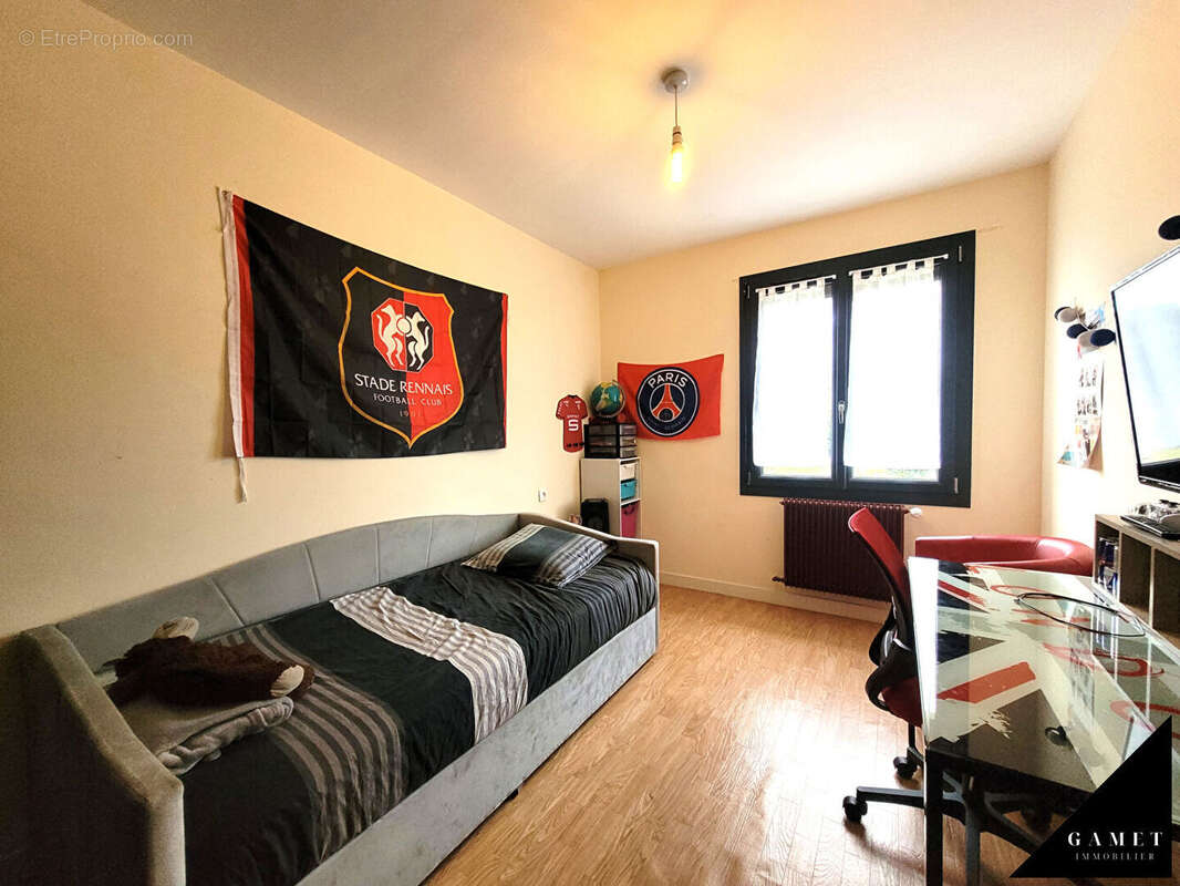 Maison à TRANS-LA-FORET