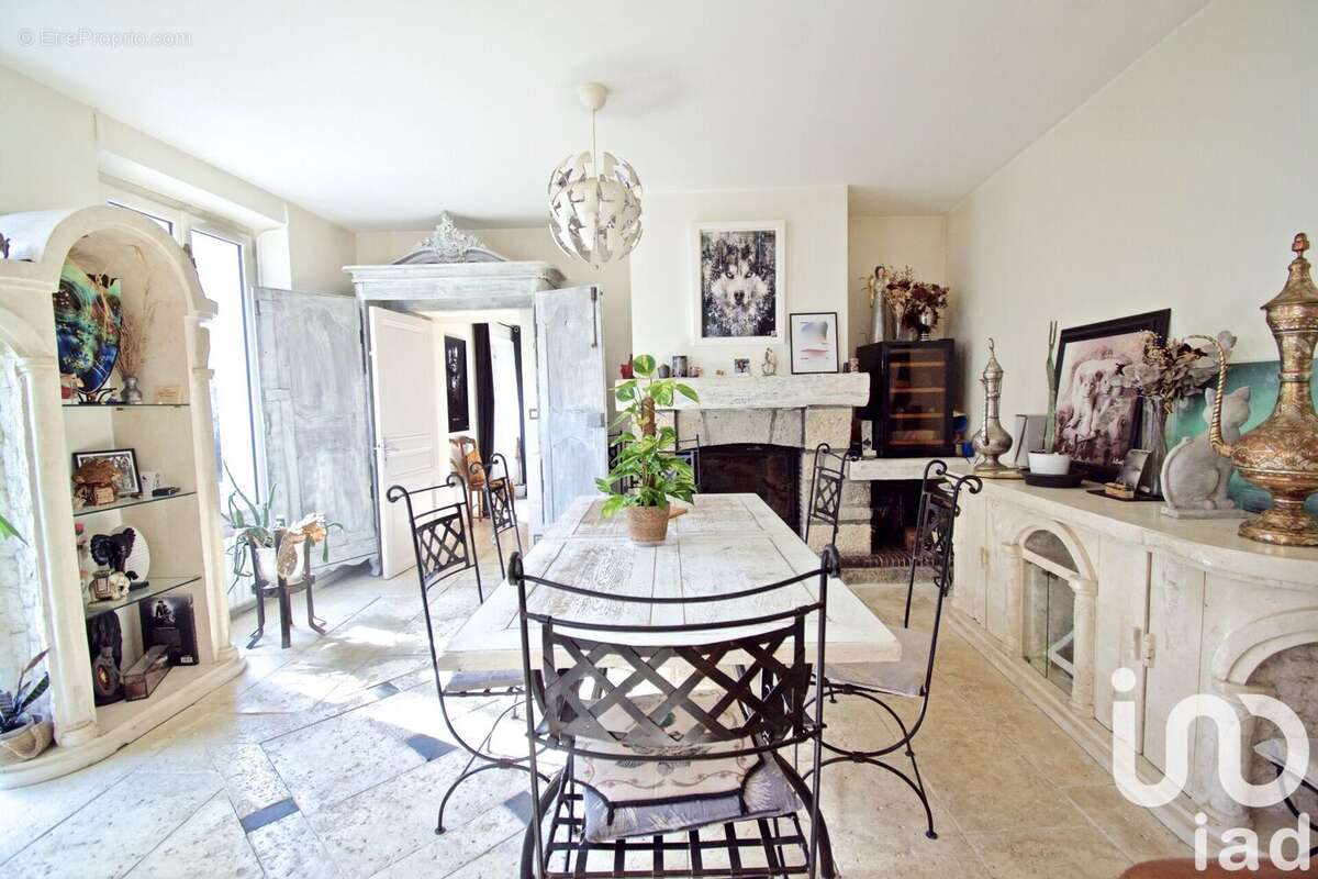 Maison 265 m² à Thignonville  - photo 2