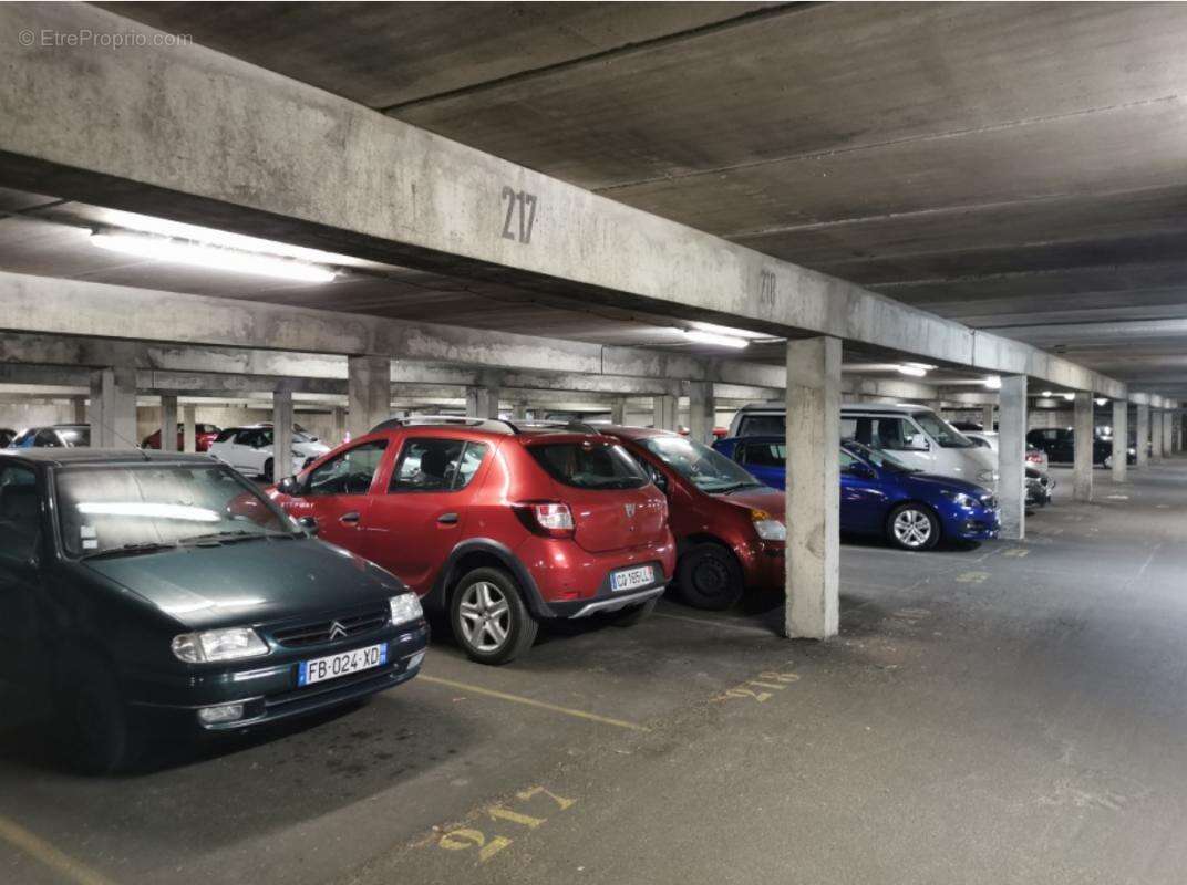 Parking à ANGERS