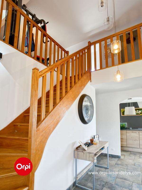 Maison à SAINT-CLAIR-SUR-EPTE