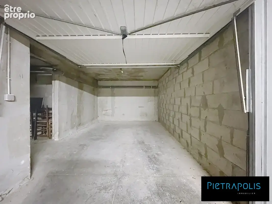 Garage et débarras