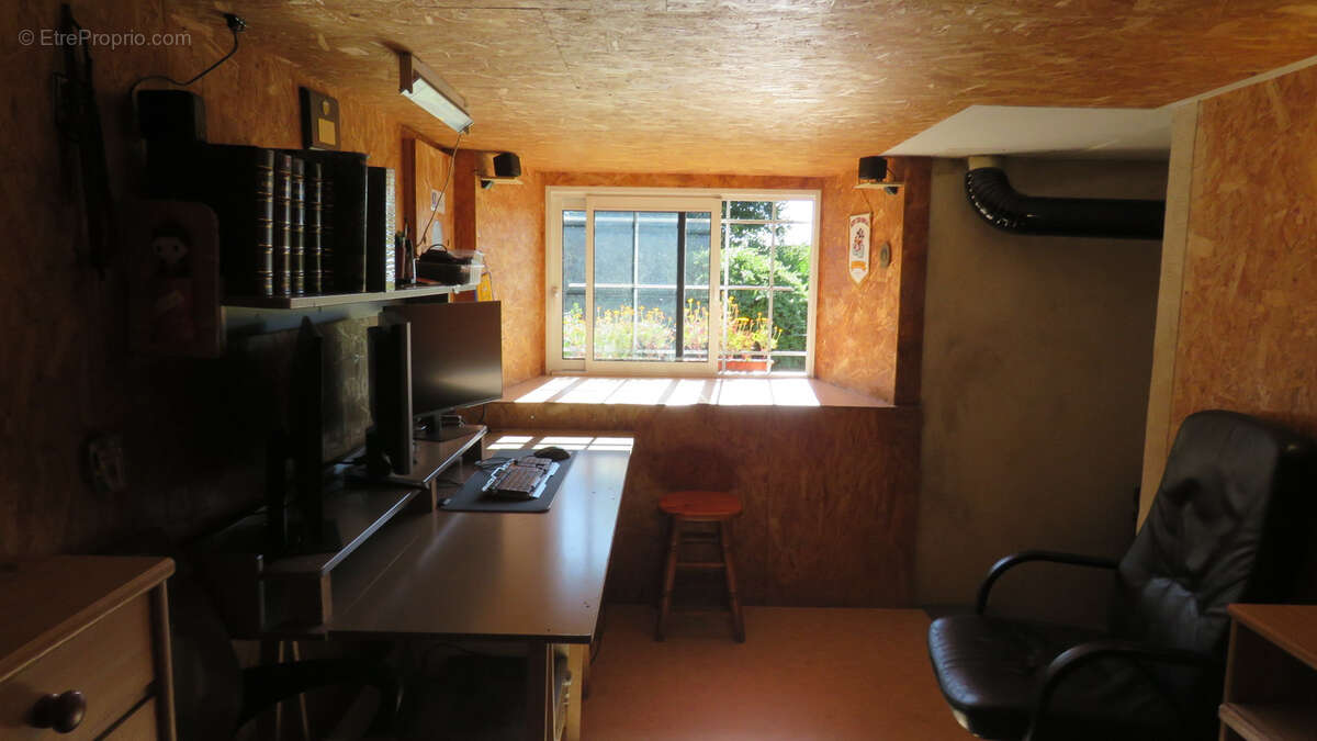 Maison à CORGNAC-SUR-L'ISLE