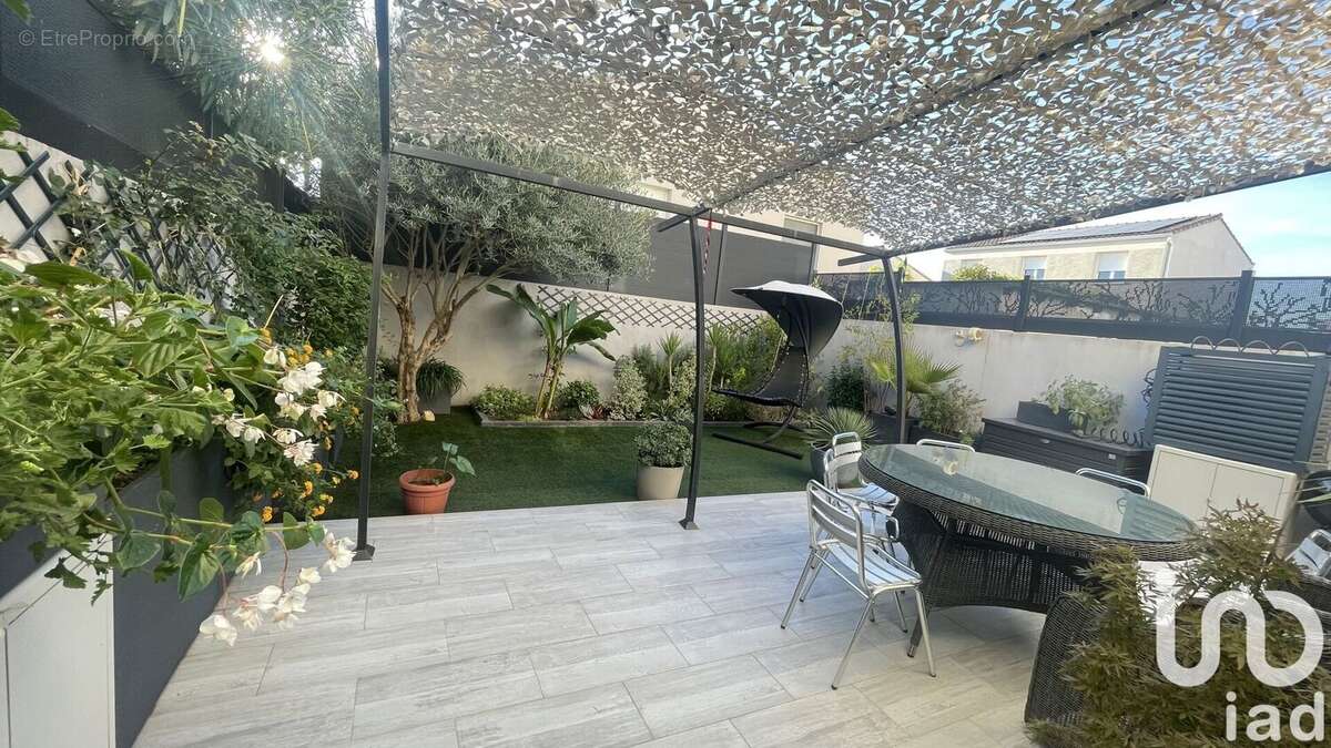 Photo 2 - Maison à SAUVIAN