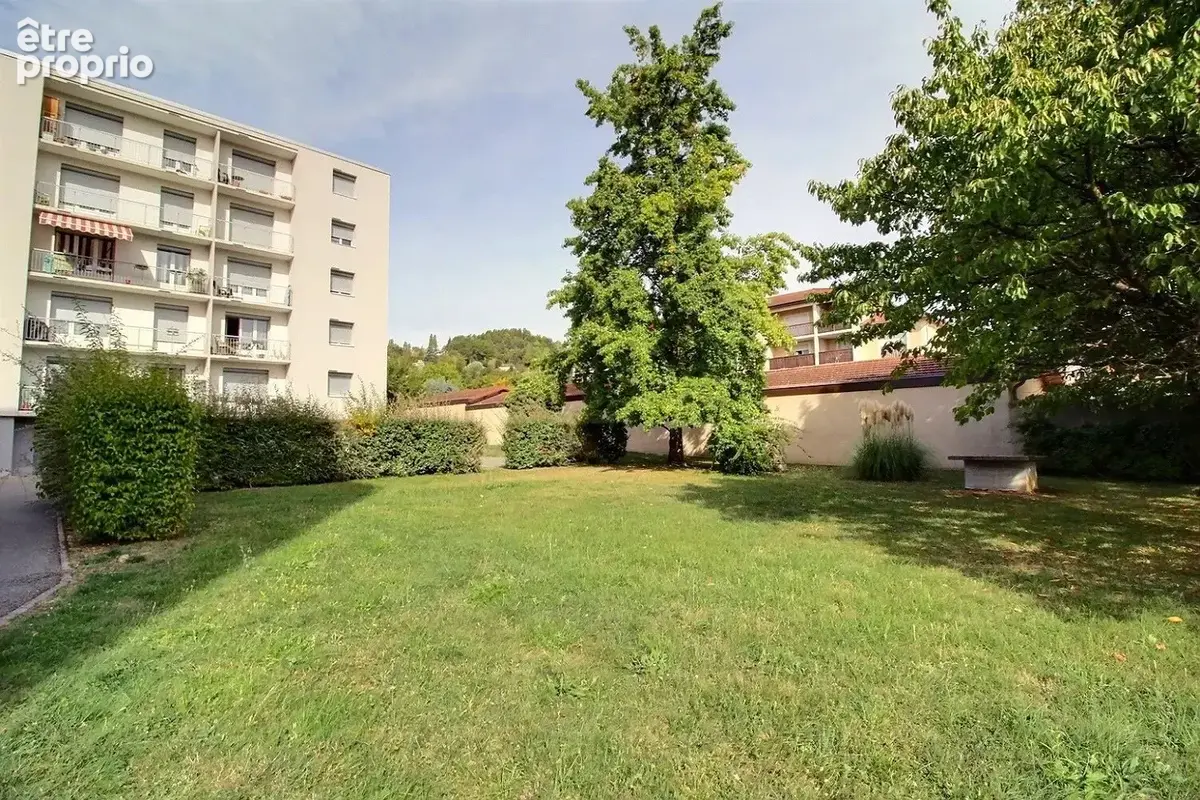 St-Marcellin T2 avec ascenseur - photo 4