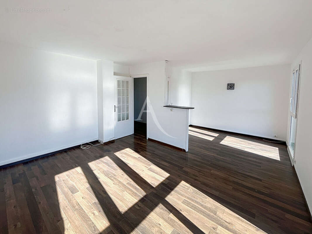 Appartement Les Mureaux 3 pièce(s) 67 m² - 2 chambres - photo 3