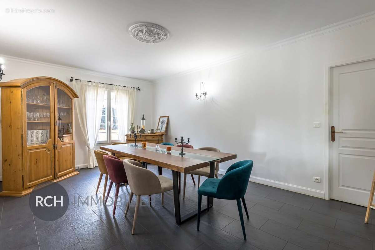 Maison à MONTFORT-L&#039;AMAURY