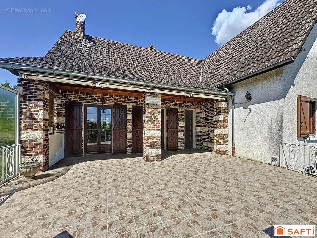 Photo 2 - Maison à SOUCY