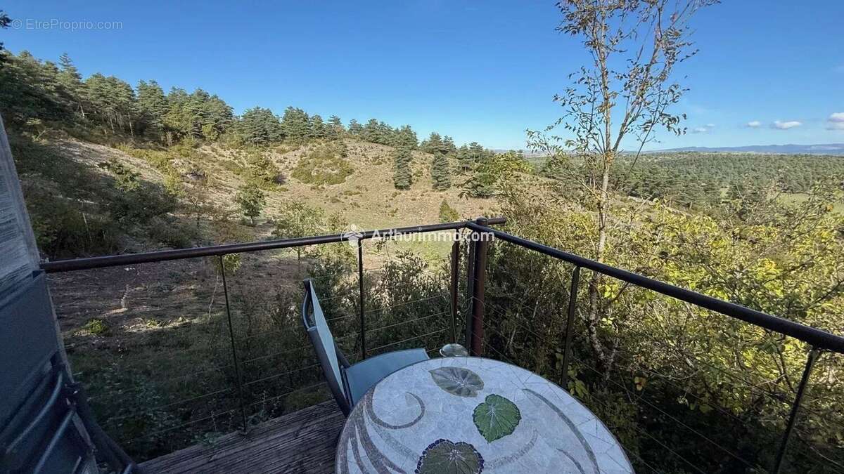 Maison à LA ROQUE-SAINTE-MARGUERITE