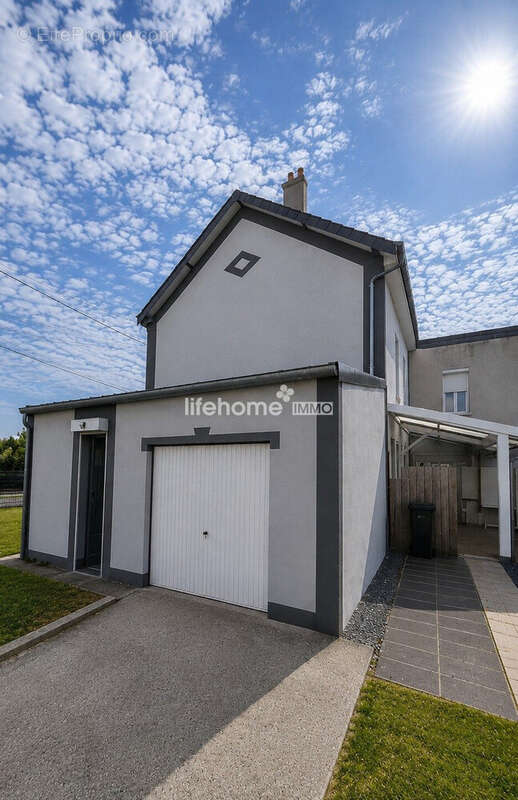 Maison à CHARLEVILLE-MEZIERES