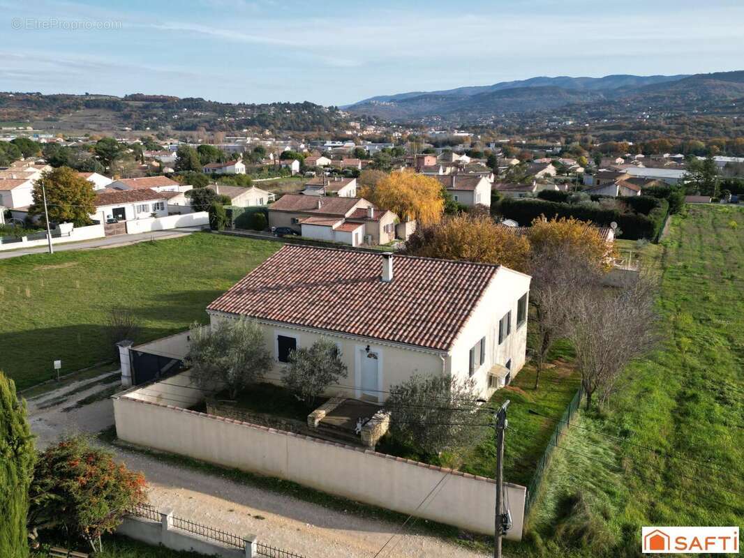 Photo 2 - Maison à GARGAS