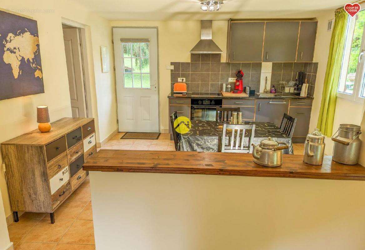 Maison à LE BUISSON-DE-CADOUIN