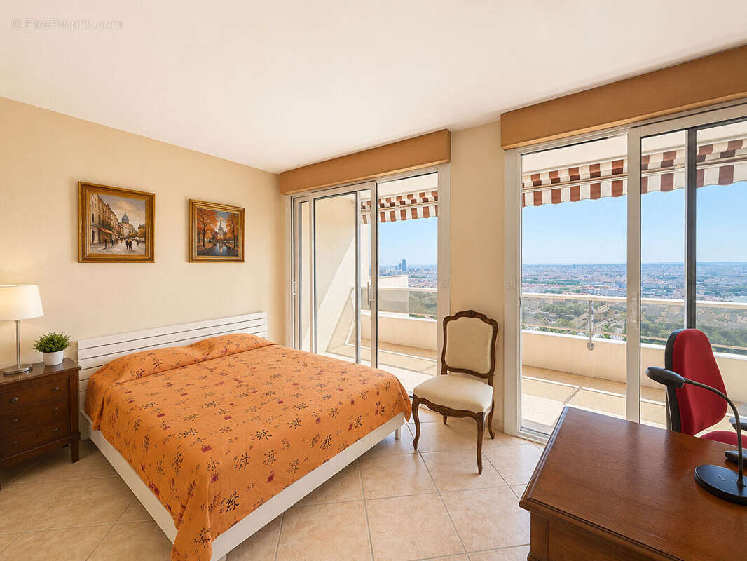 Appartement à LYON-5E