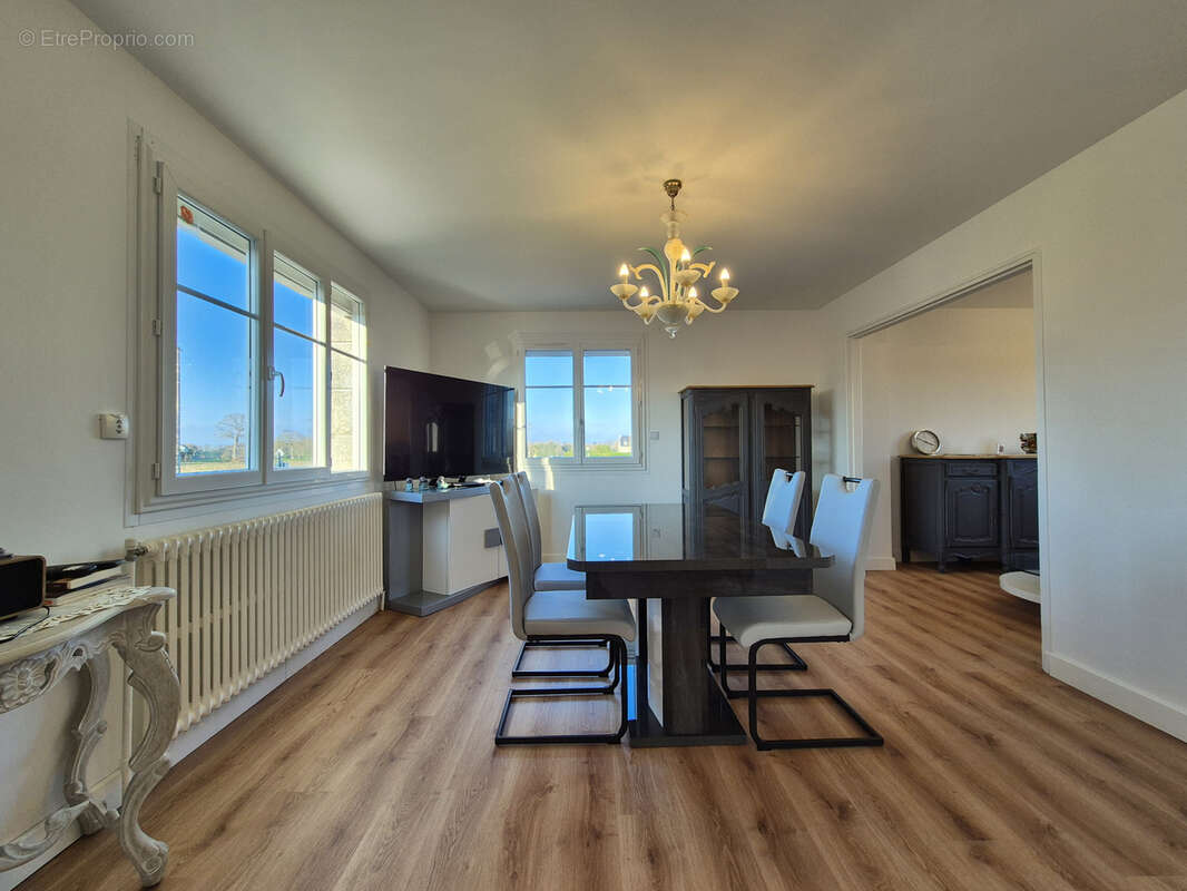 Maison à SAINT-POTAN