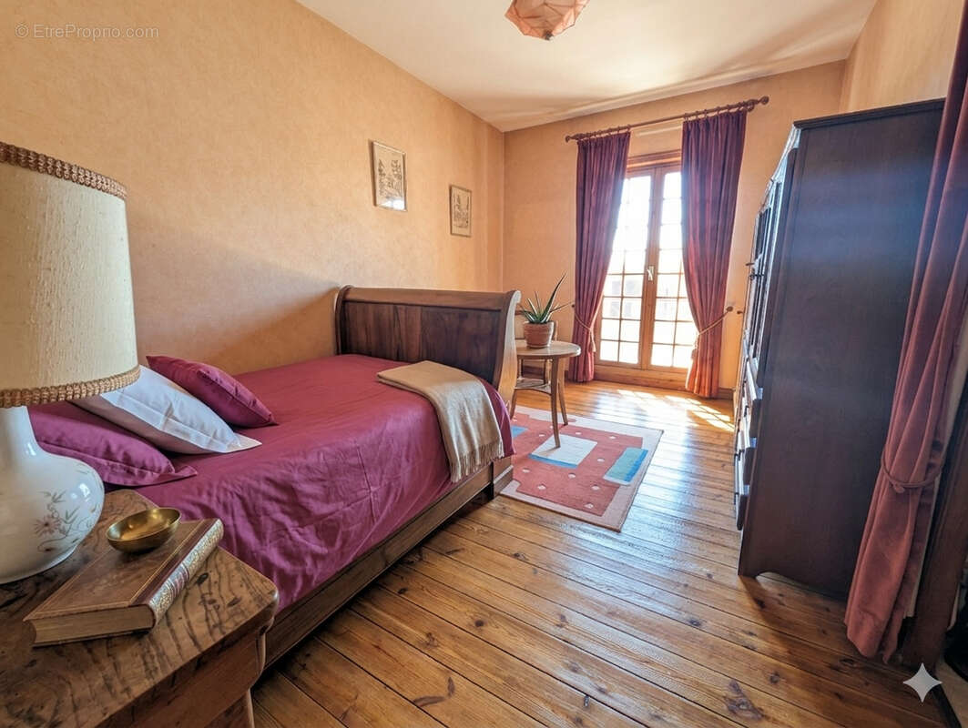 Maison à CHANIERS
