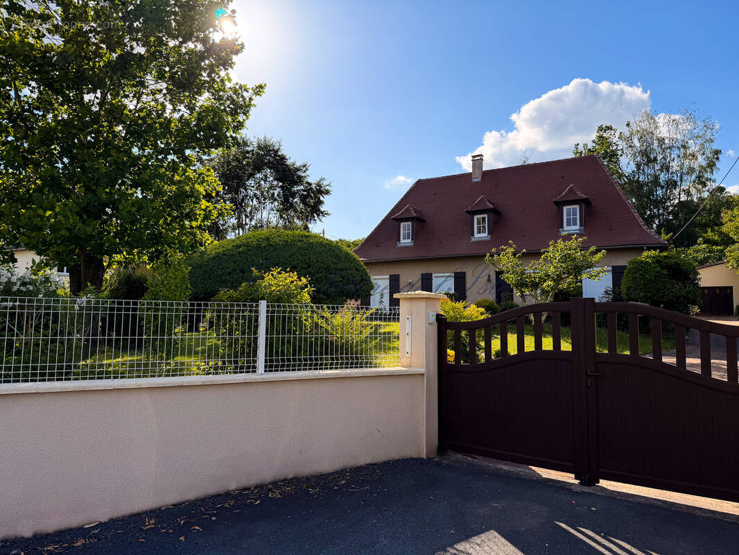 Maison à CHANCELADE
