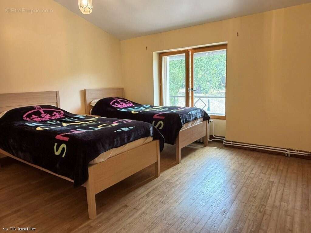 Propriété De Caractère Sur 2 Hectares Avec Deux Gîtes, Piscine Et Fort Potentiel De Développement - photo 26