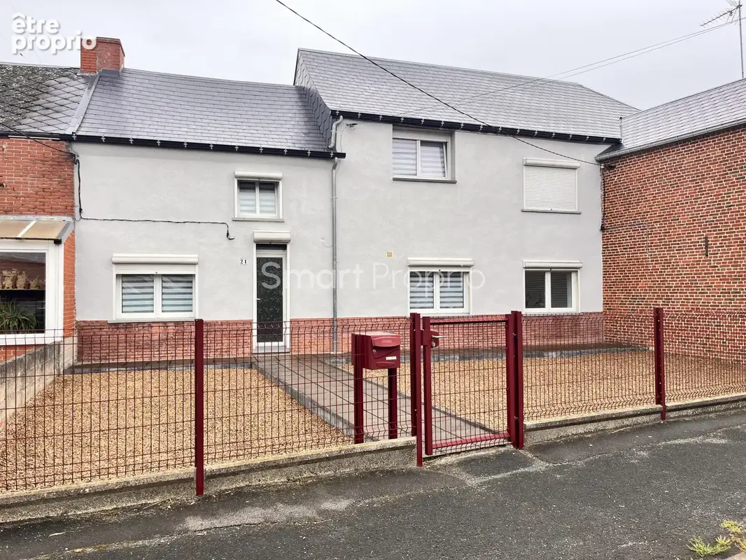 Photo Maison à La Longueville au prix de 242 000€