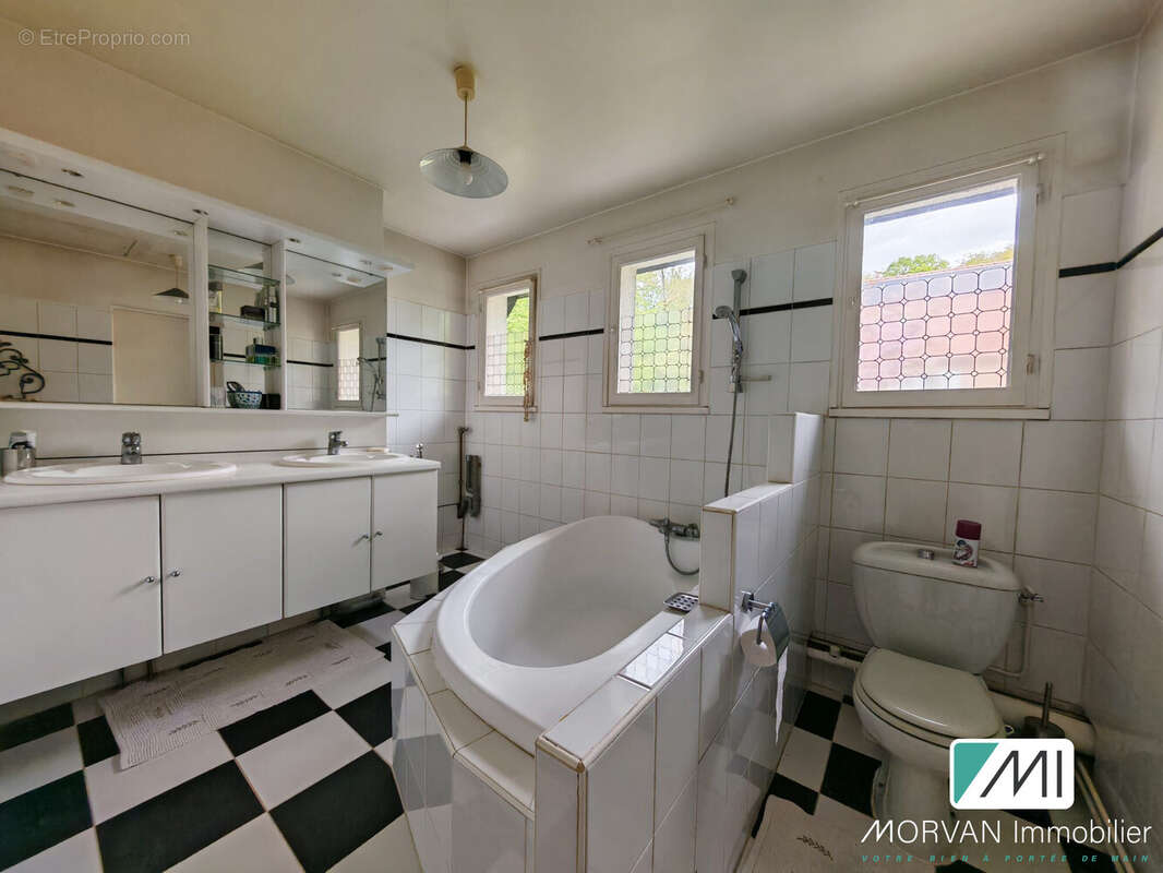 Maison à JOUARS-PONTCHARTRAIN