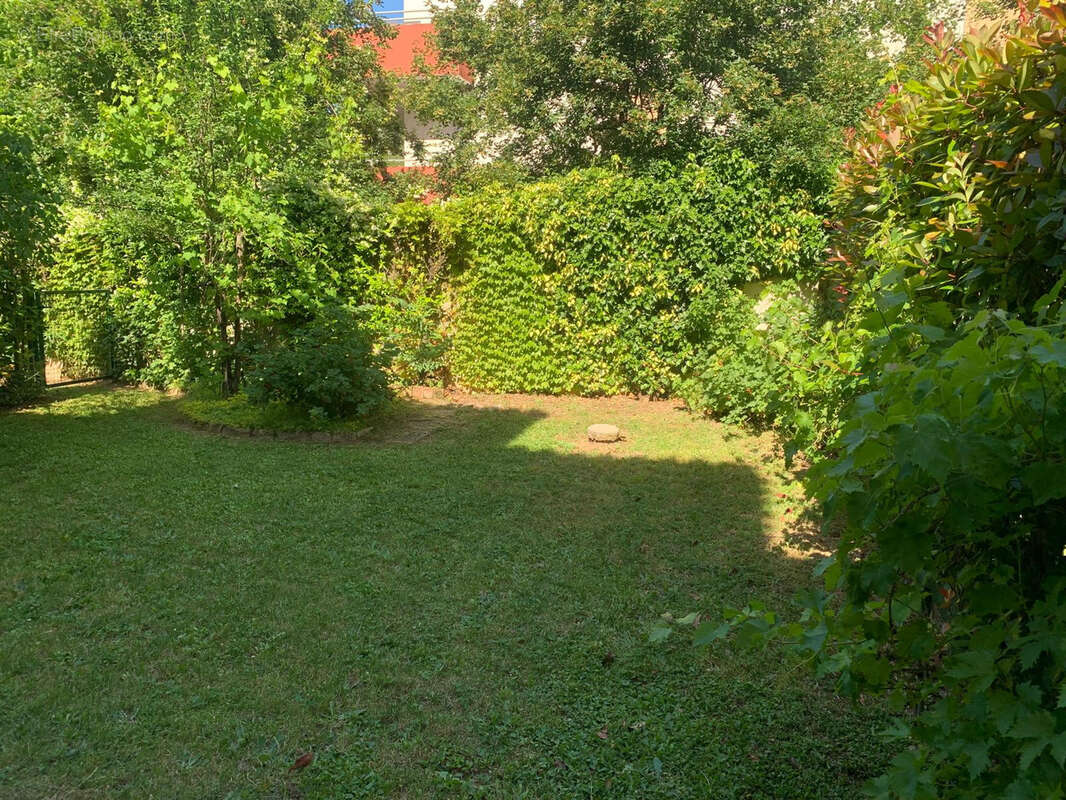 Appartement à GANGES