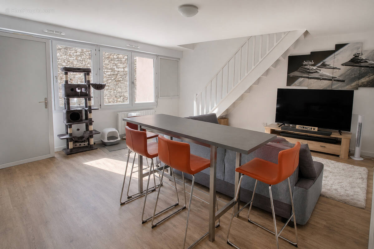 Appartement à EPERNON