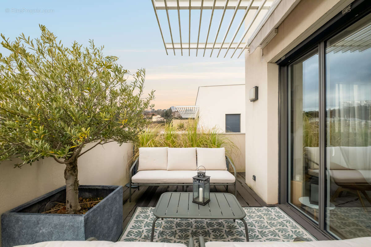 Appartement à LYON-9E