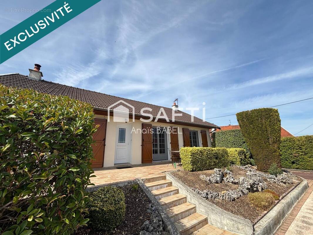 Photo 1 - Maison à LAIGNES