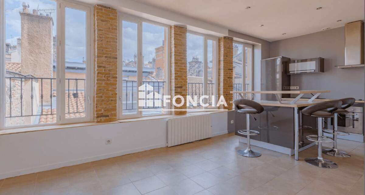 Appartement à LYON-5E