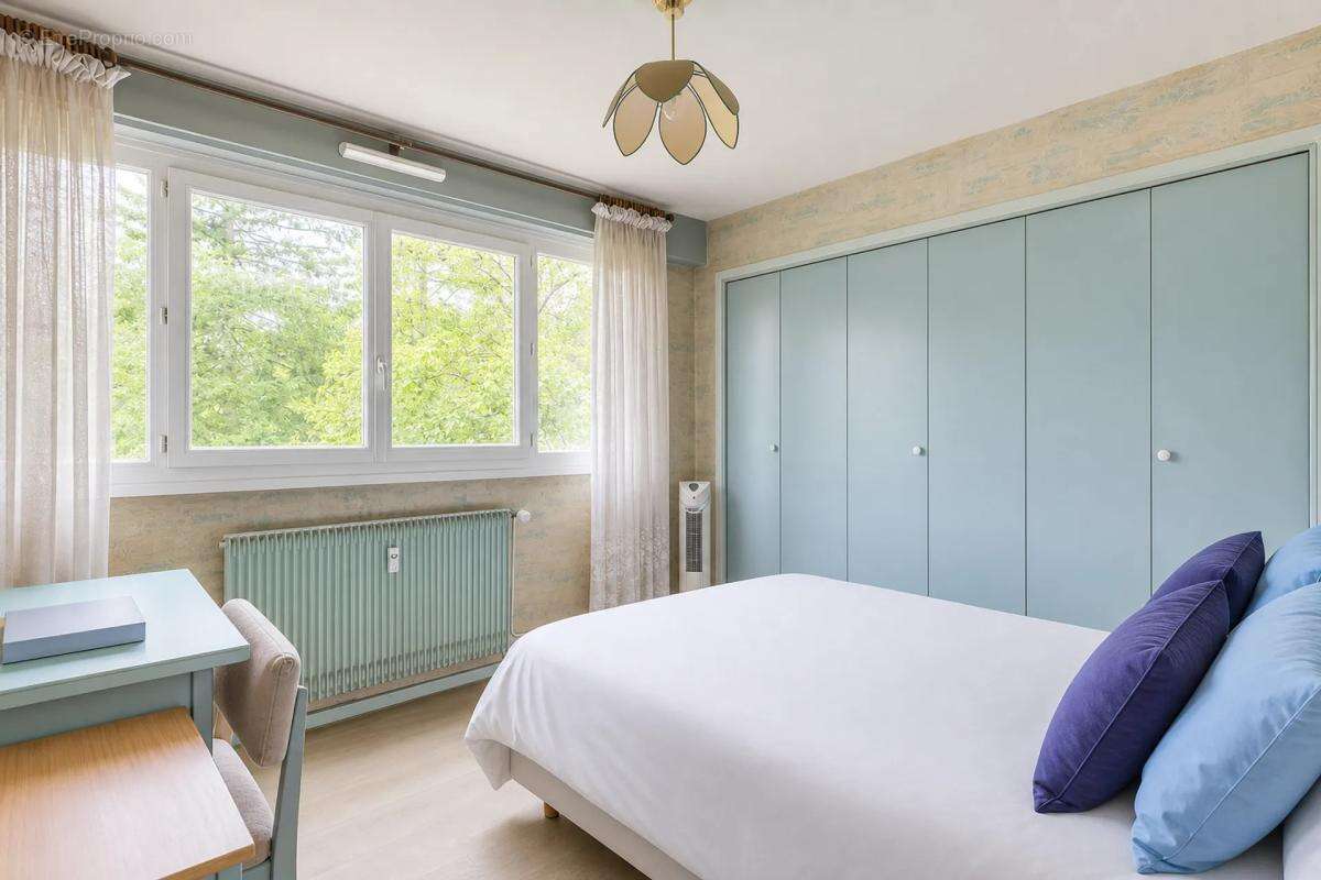 Appartement à SAINTE-FOY-LES-LYON
