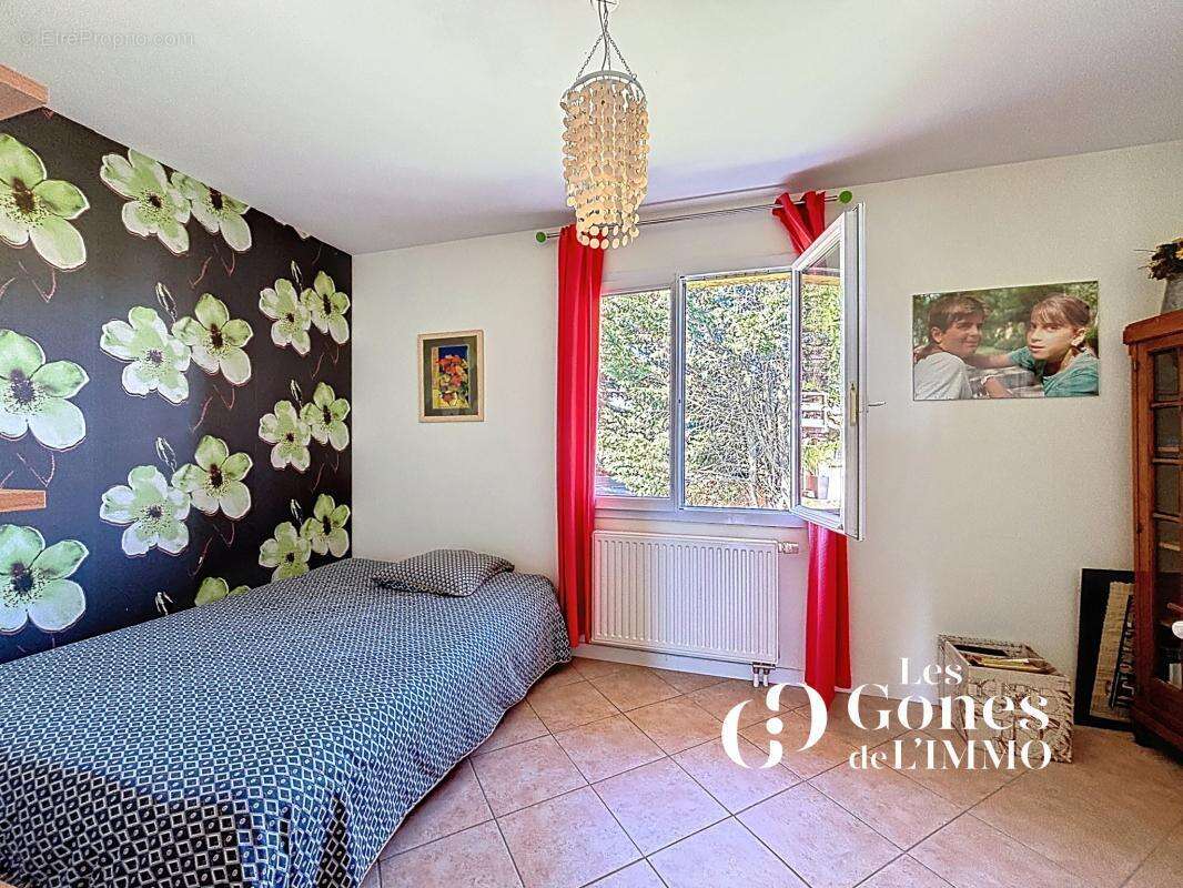 Maison à SAINTE-CONSORCE